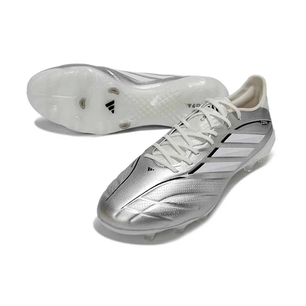 Chuteira Adidas Copa Pure Elite FG | Toque refinado