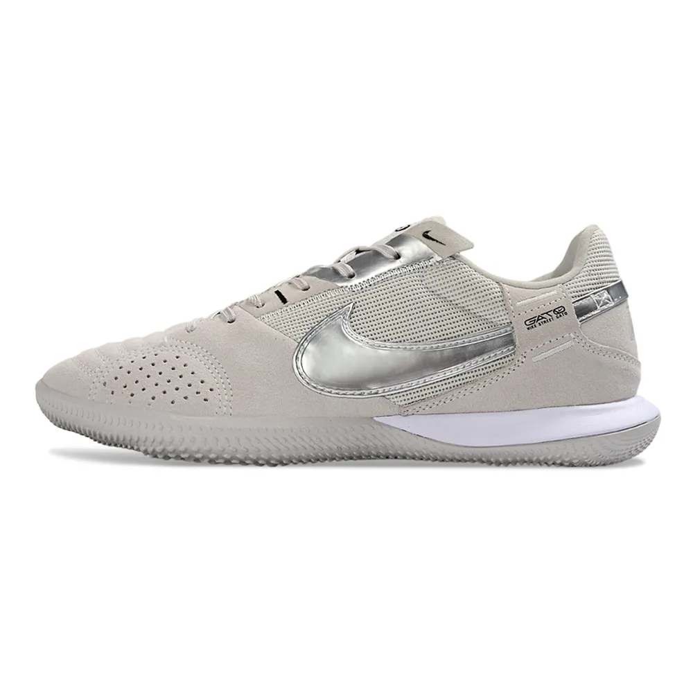 Chuteira Futsal Nike Street Gato IC | Toque preciso