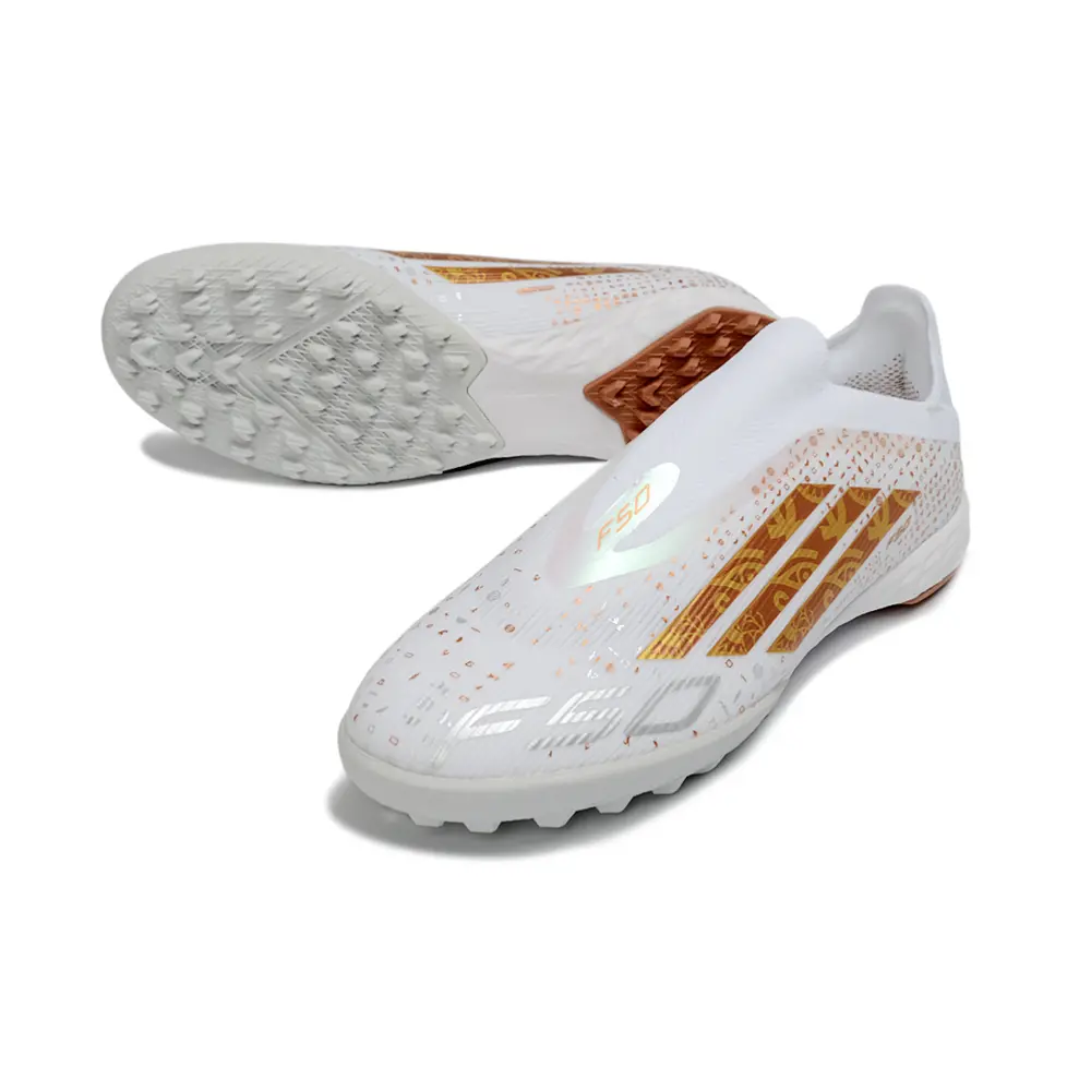 Chuteira Society Adidas F50+ TF | Branco e Dourado