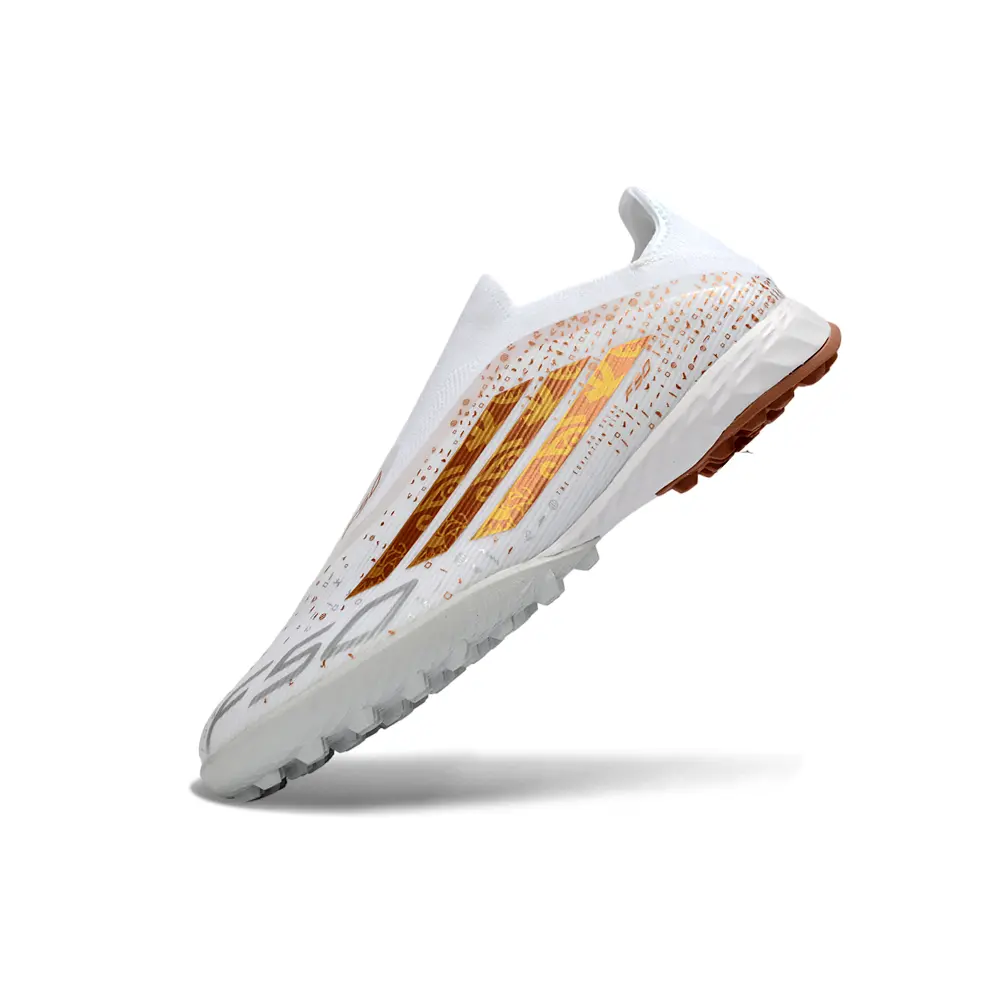 Chuteira Society Adidas F50+ TF | Branco e Dourado