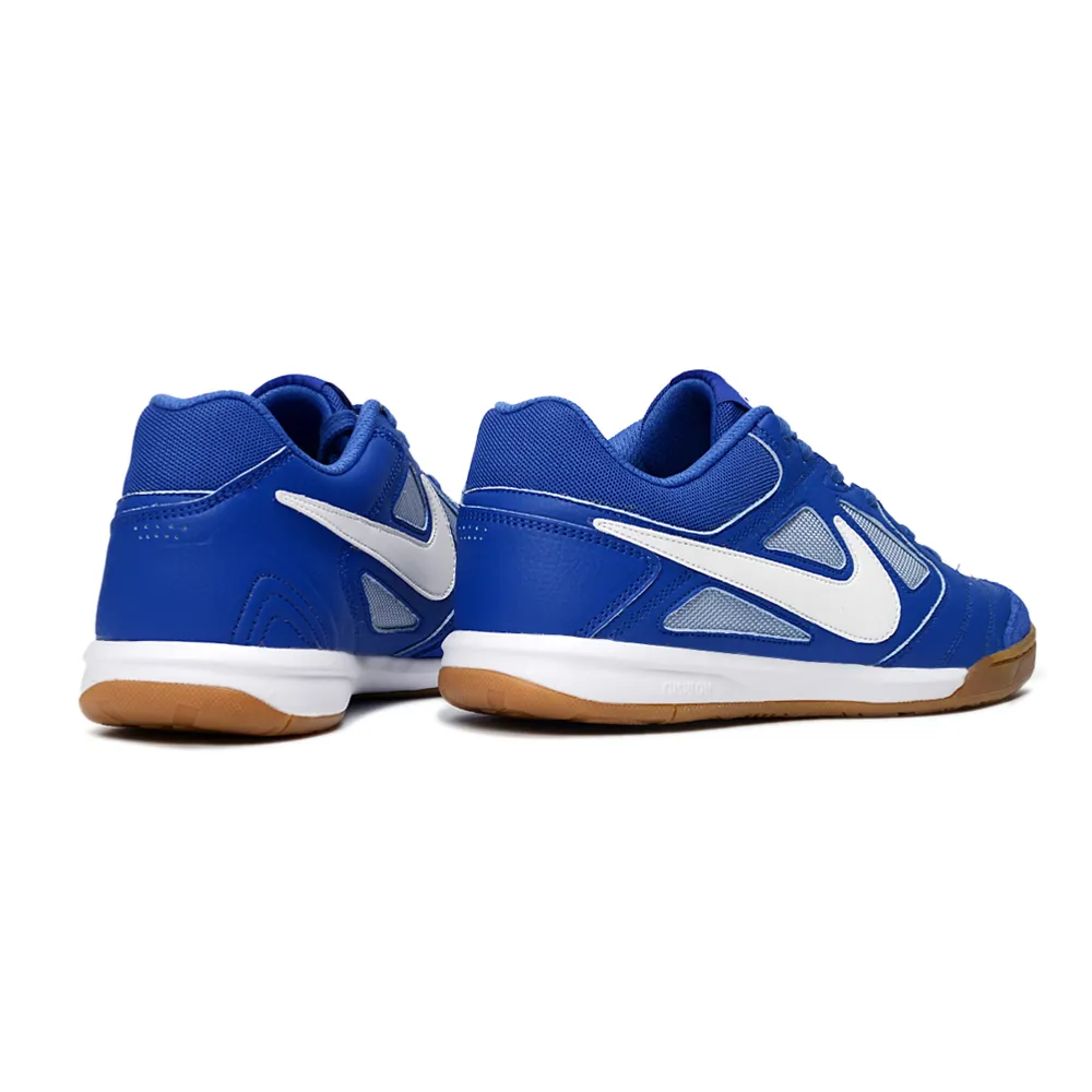 Chuteira Futsal Supreme x Nike SB Gato IC | Estética Premium