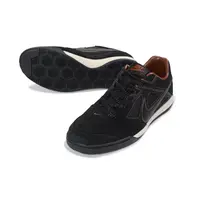 Chuteira Futsal Supreme x Nike SB Gato IC | Pele Natural - imagem 4