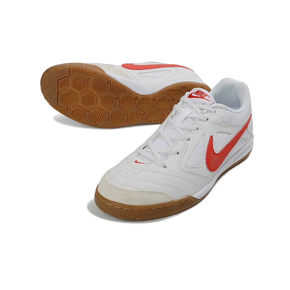 Chuteira futsal Supreme x Nike SB Gato IC | Elegância Urbana