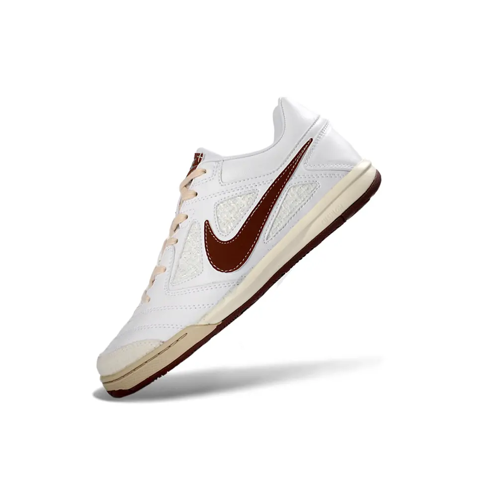 Chuteira Futsal Supreme Nike SB Gato IC | Toque Macio