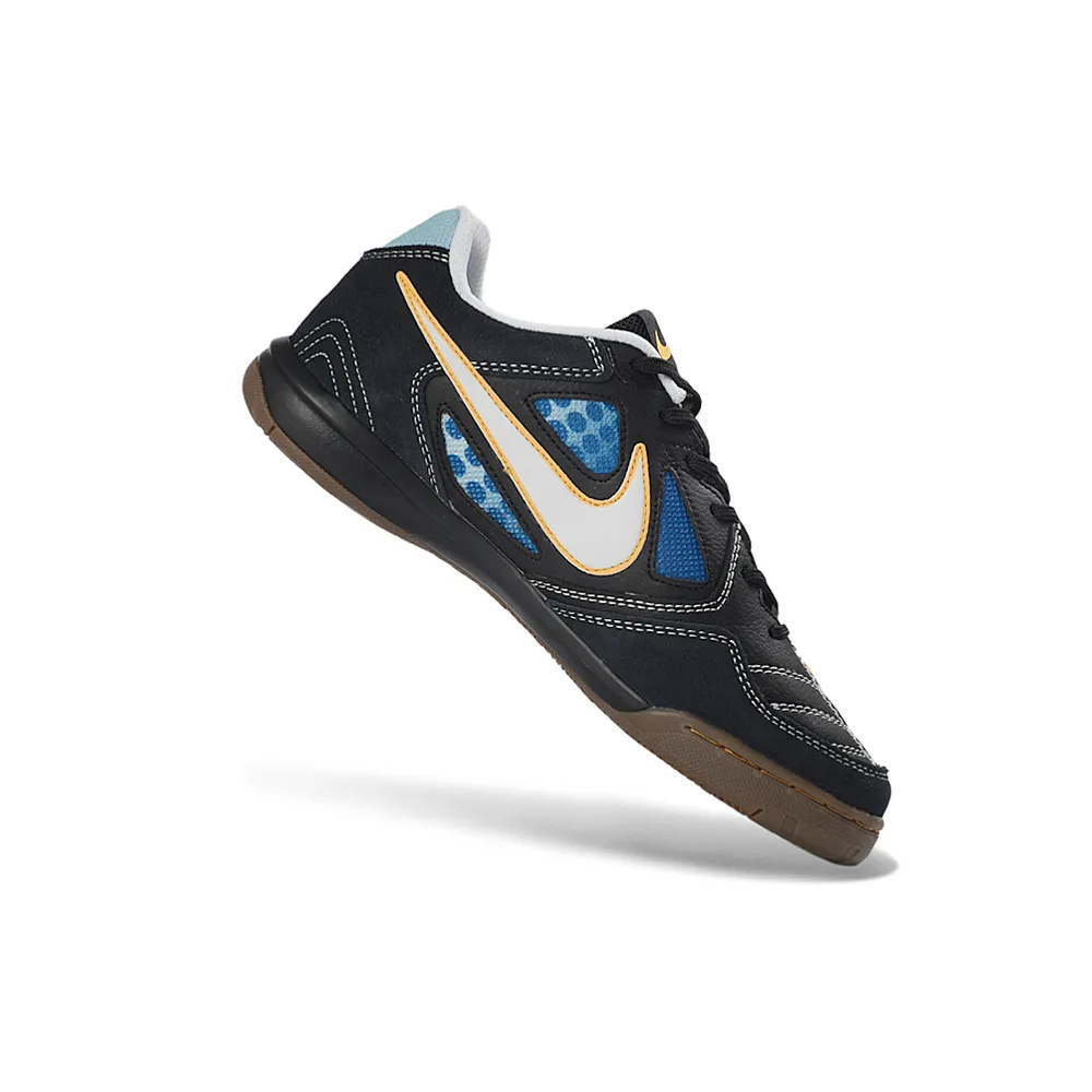 Chuteira Futsal Supreme x Nike SB Gato IC | DNA das Quadras