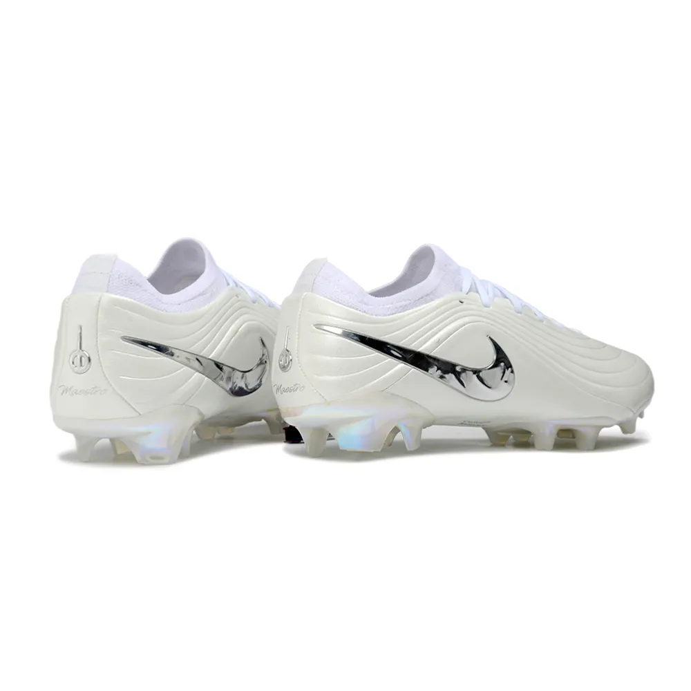 Chuteira Campo Nike Tiempo Maestro Elite FG Branco e Prata