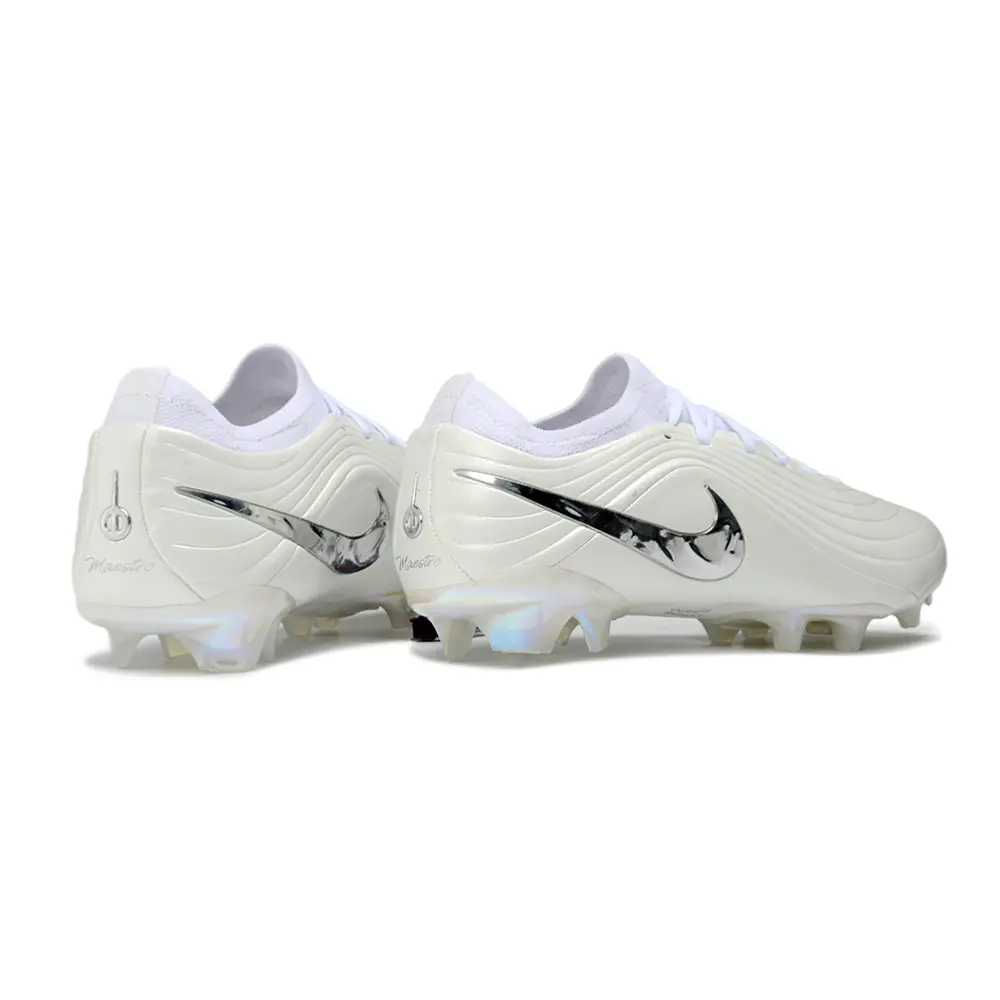 Chuteira Campo Nike Tiempo Maestro Elite FG Branco e Prata