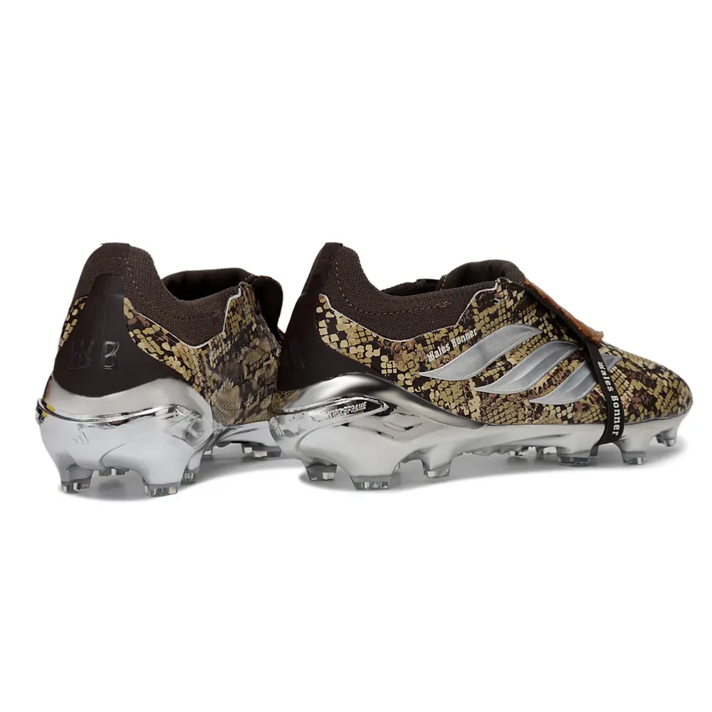 Chuteira Campo Adidas Predator Tongue 26 Elite FG Marrom e Prata