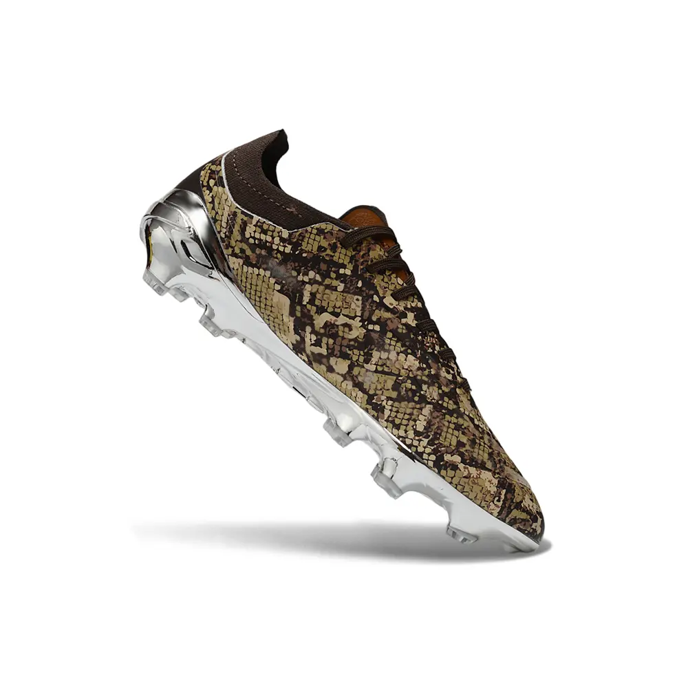 Chuteira Campo Adidas Predator 26 Elite FG Marrom e Prata