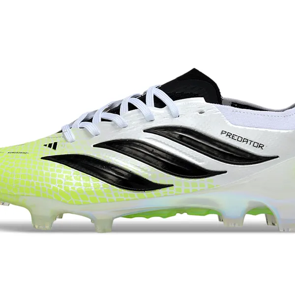 Chuteira Campo Adidas Predator 26 Elite FG Branco, Verde e Preto