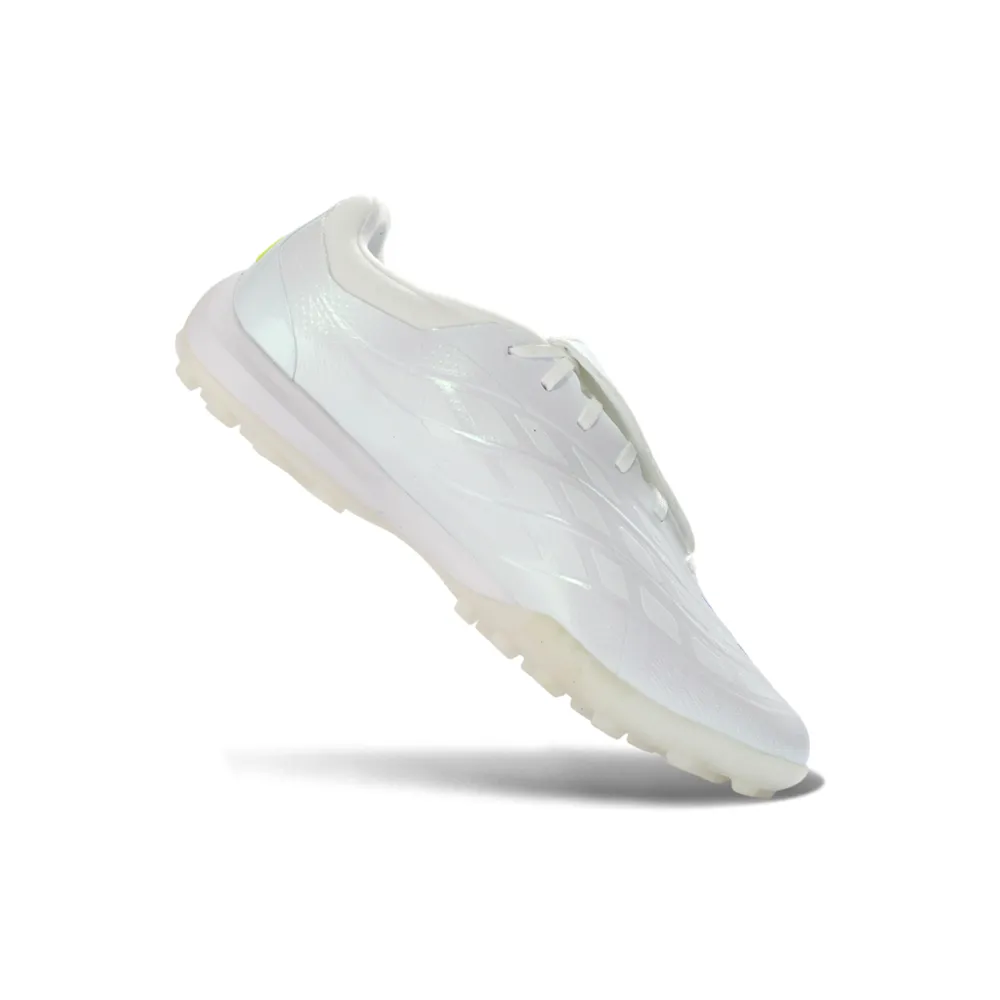 Chuteira Society Adidas Predator Tongue Elite 26 TF Branco e Colorido