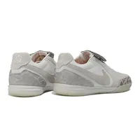 Chuteira Futsal Nike Tiempo Street Gato IC Bege e Cinza - imagem 3