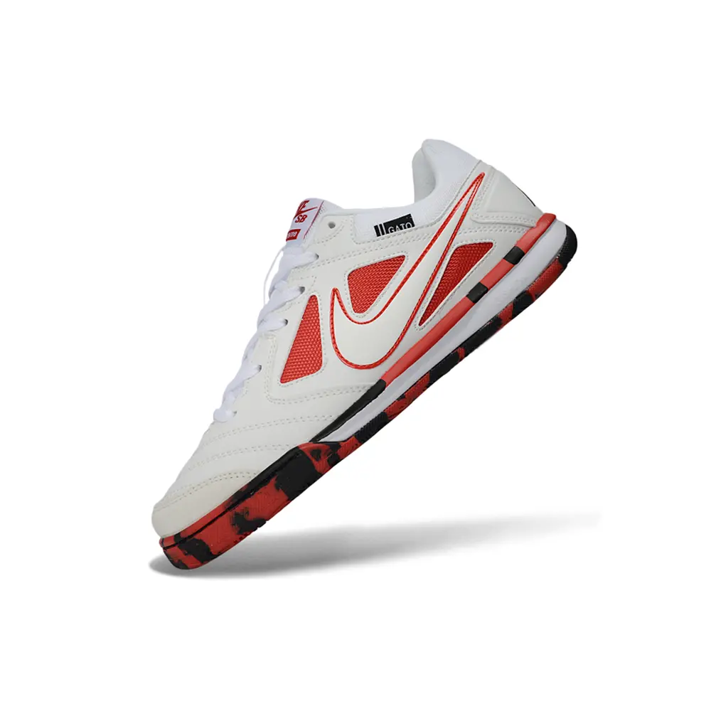 Chuteira Futsal Supreme x Nike SB Gato IC Branco, Vermelho e Preto