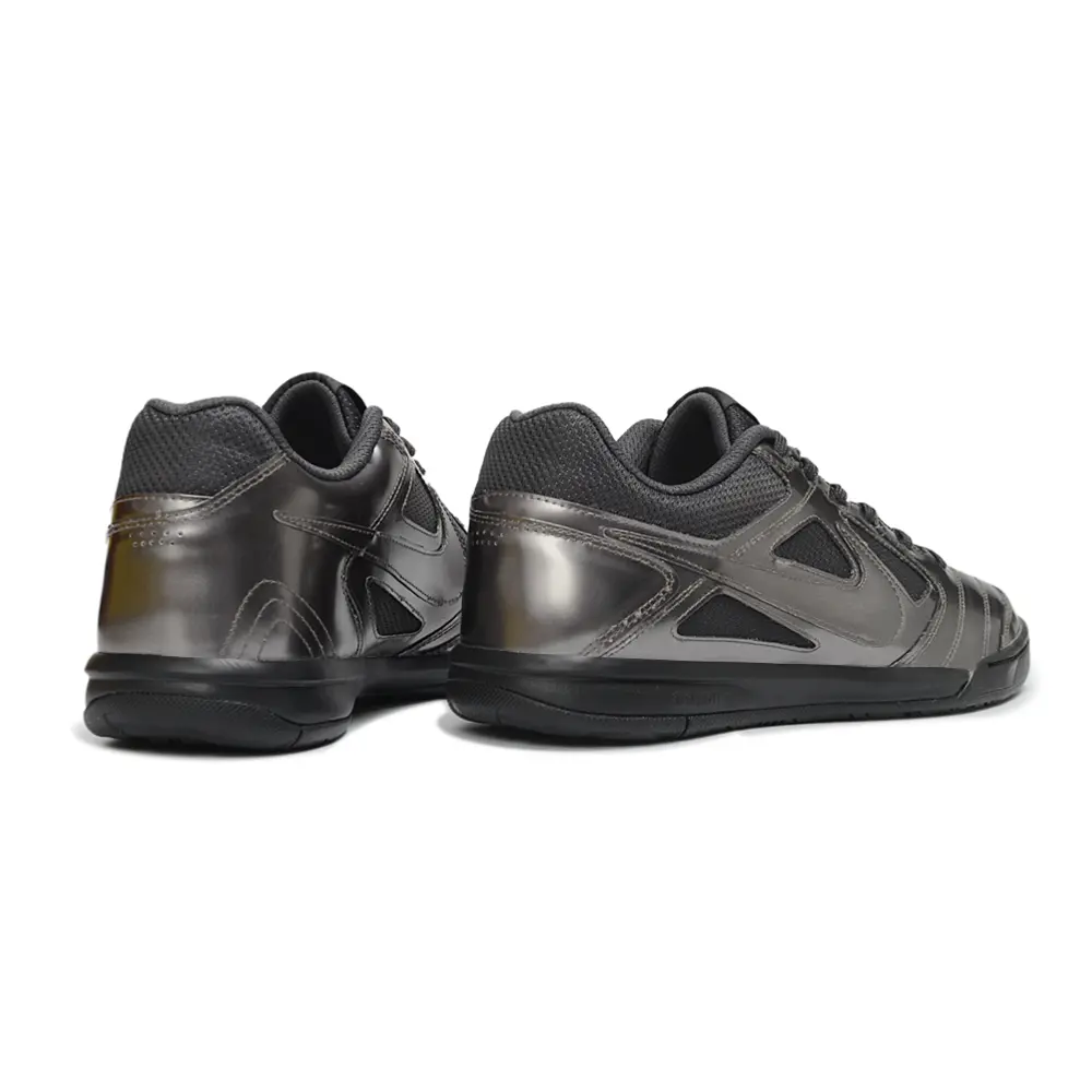 Chuteira Futsal Supreme x Nike SB Gato IC Prateada
