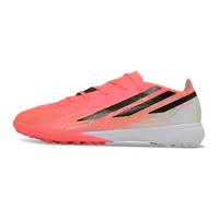 Chuteira Society Adidas F50 Hyperfast TF Rosa e Preto - Road to Glory Pack - imagem 1
