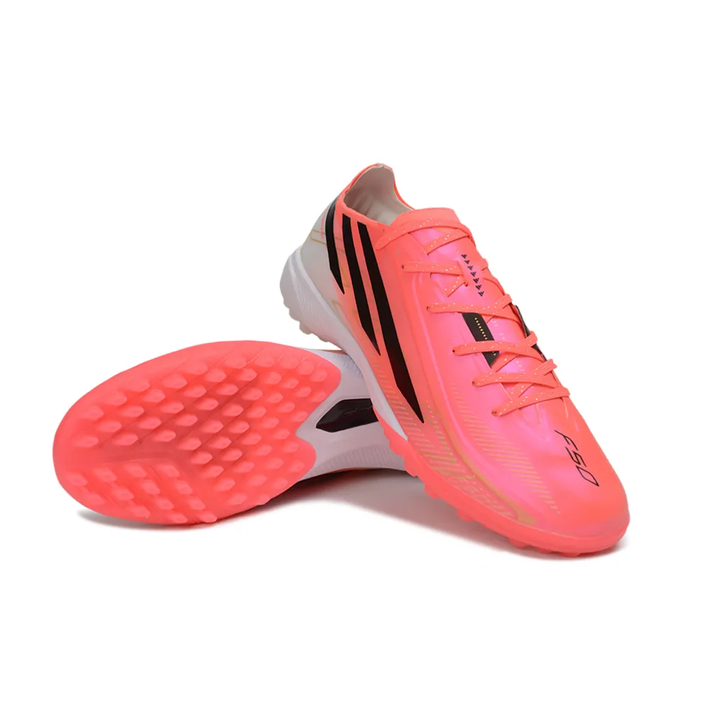 Chuteira Society Adidas F50 Hyperfast TF Rosa e Preto - Road to Glory Pack