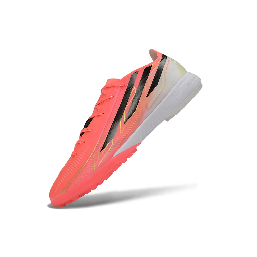 Chuteira Society Adidas F50 Hyperfast TF Rosa e Preto - Road to Glory Pack