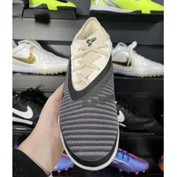 Chuteira Society Nike Phantom GX 6 Elite TF Bege, Preto e Verde 