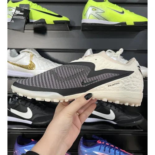 Chuteira Society Nike Phantom GX 6 Elite TF Bege, Preto e Verde "Black Mamba" - Pronta Entrega