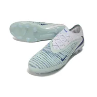 Chuteira Campo Nike Phantom GX 6 Elite FG Azul, Branco e Azul - imagem 4