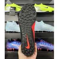 Chuteira Society Nike Phantom ReactX 6 Pro TF Preto, Laranja e Dourado - Pronta Entrega - imagem 4