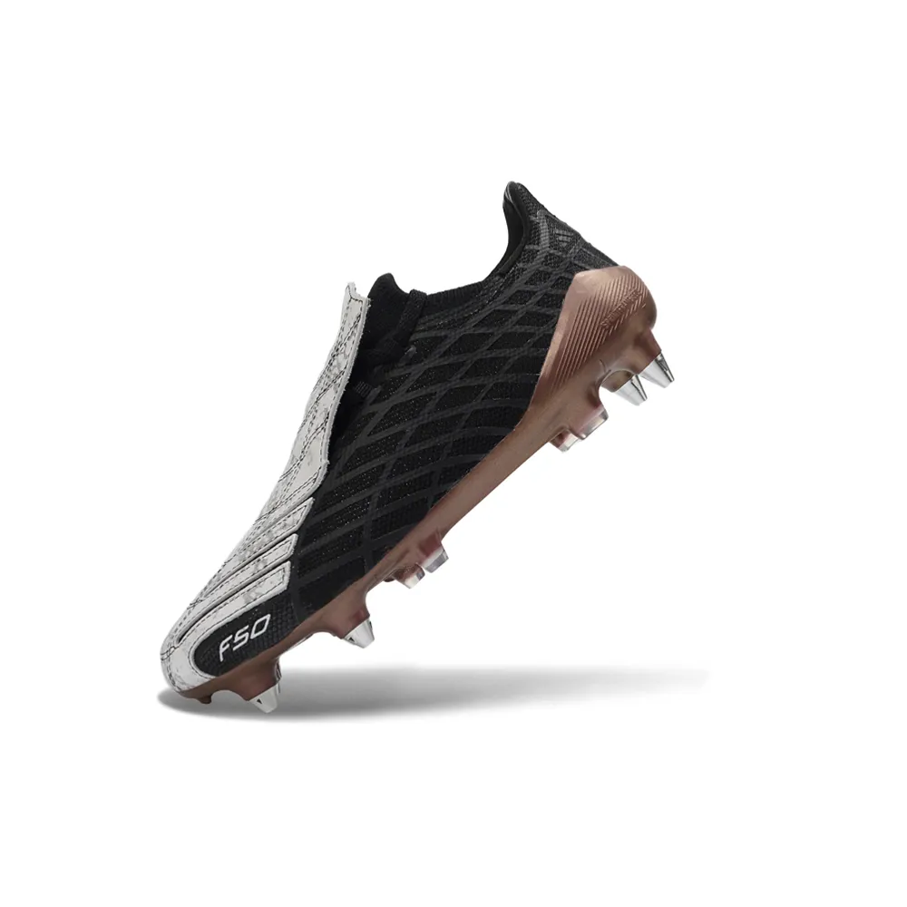 Chuteira Campo Adidas F50 Spider Remake Ponta de Alumínio Branco e Preto
