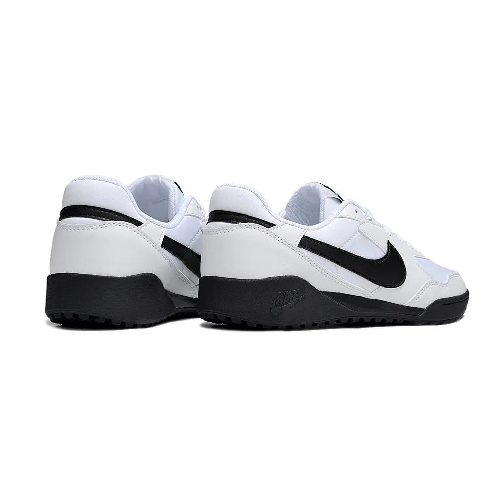 Chuteira Society Nike Terra Manta TF Branco e Preto