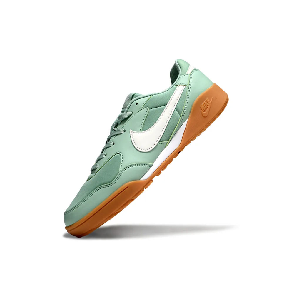 Chuteira Society Nike Terra Manta TF Verde e Branco