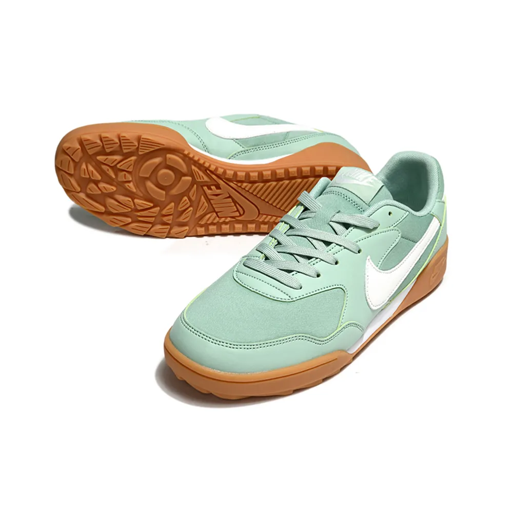 Chuteira Society Nike Terra Manta TF Verde e Branco
