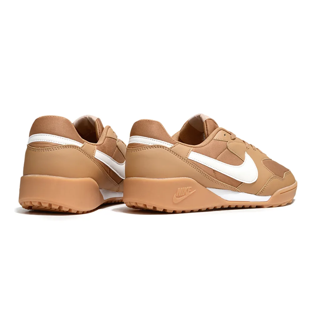 Chuteira Society Nike Terra Manta TF Marrom