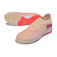 Chuteira Society Puma Future 9 TF Bege e Rosa - imagem 4