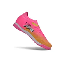 Chuteira Society Puma Future 9 TF Rosa - imagem 2