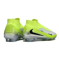 Chuteira Infantil Campo Nike Phantom GX 6 Elite FG Amarelo e Prata - imagem 5