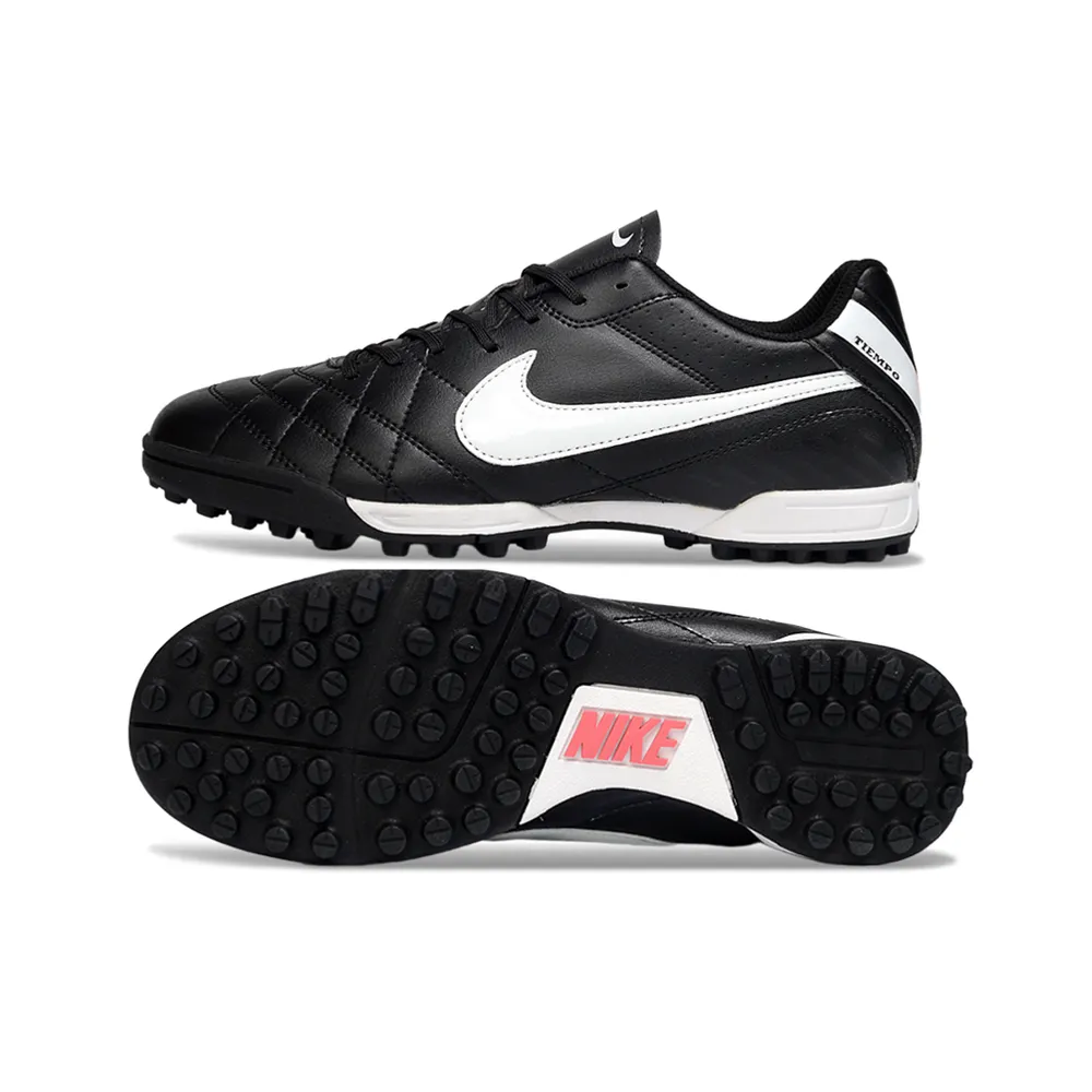 Chuteira Society Nike Tiempo Ligeira V TF Preto e Branco