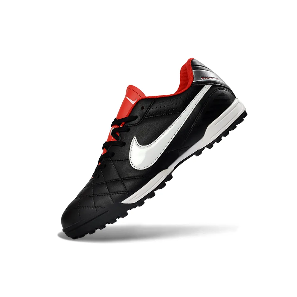 Chuteira Society Nike Tiempo Ligeira V TF Preto e Vermelho