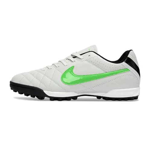 Chuteira Society Nike Tiempo Ligeira V TF Branco e Verde