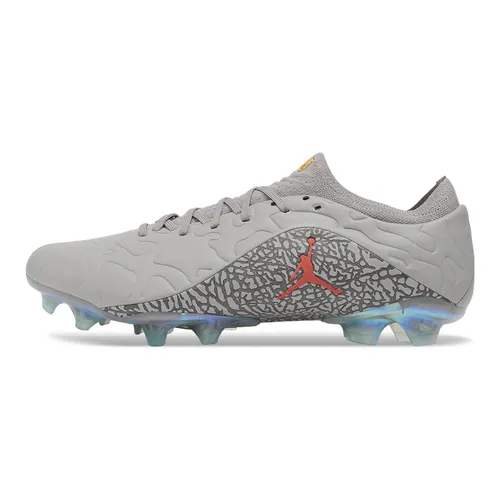 Chuteira Campo Nike Tiempo Maestro Elite FG Cinza