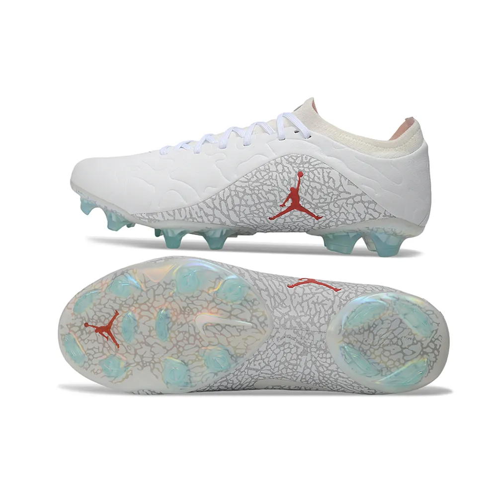 Chuteira Campo Nike Tiempo Maestro Elite FG Branco