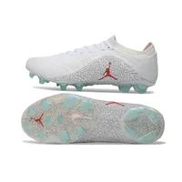 Chuteira Campo Nike Tiempo Maestro Elite FG Branco - imagem 2