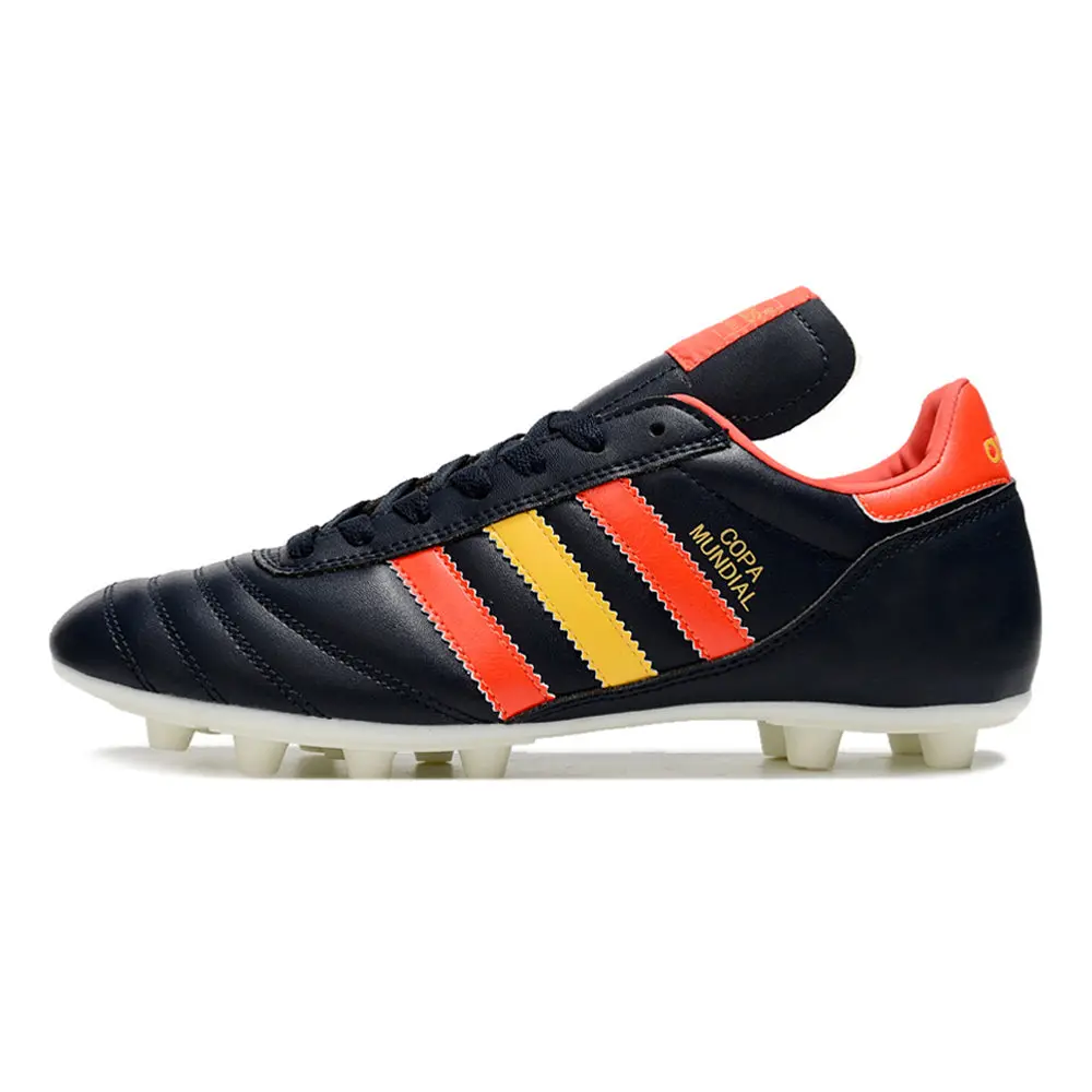 Chuteira Campo Adidas | Edição Spain - Paixão
