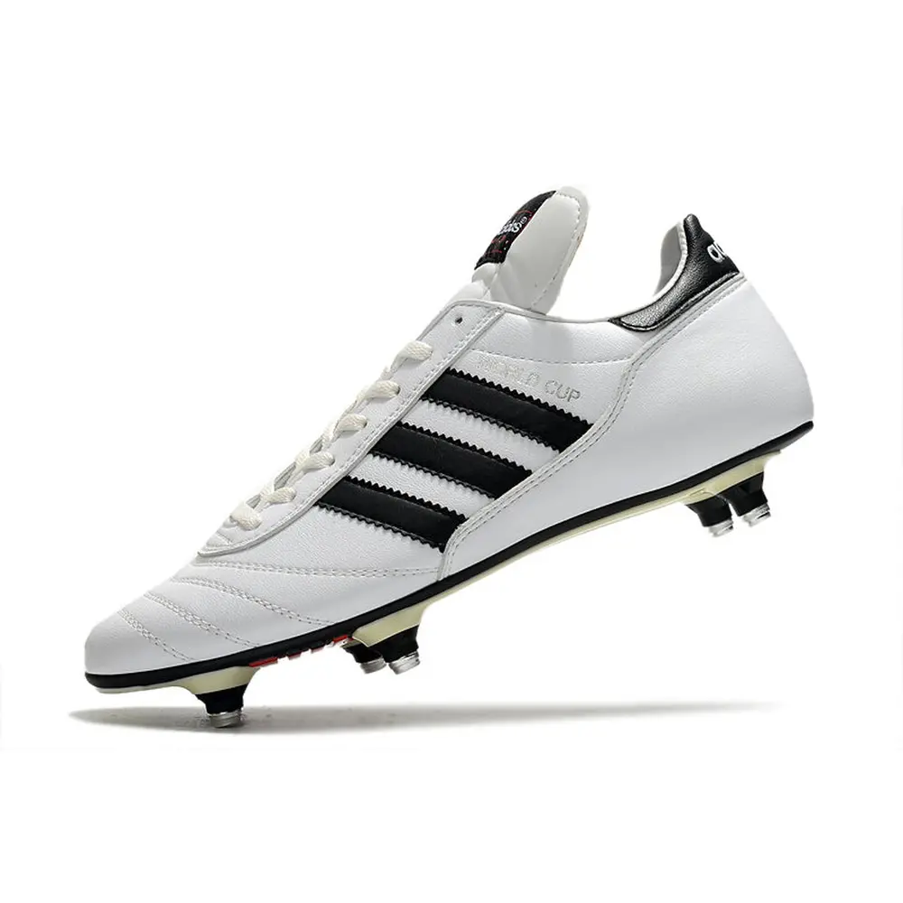 Chuteira Adidas Copa Mundial | Alta Durabilidade