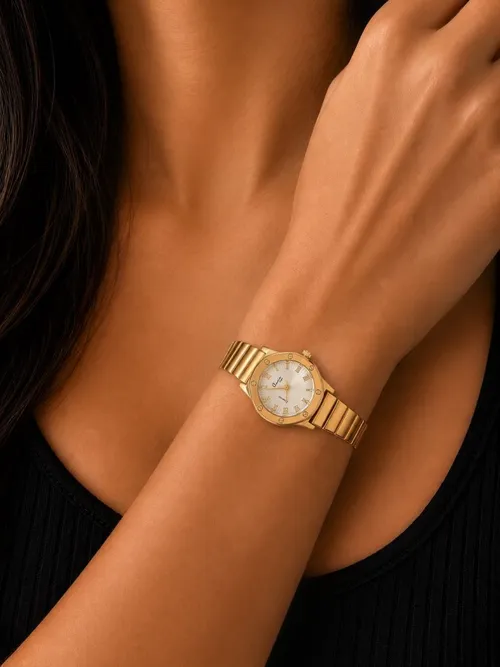 Relógio Aço Yara - Design Dourado e Branco