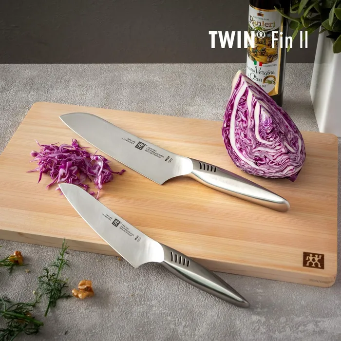 Faca Santoku Zwilling Twin Fin II 7” (18 cm)