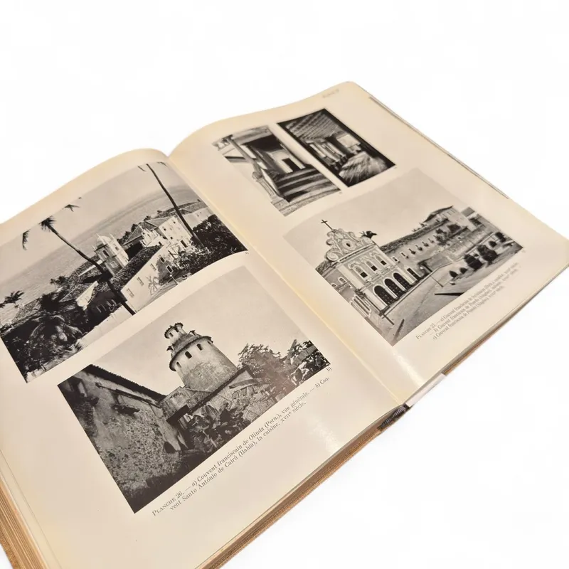 Livro L’Architecture Religieuse Baroque au Brésil — Tome II — Germain Bazin (1958) — Capa dura