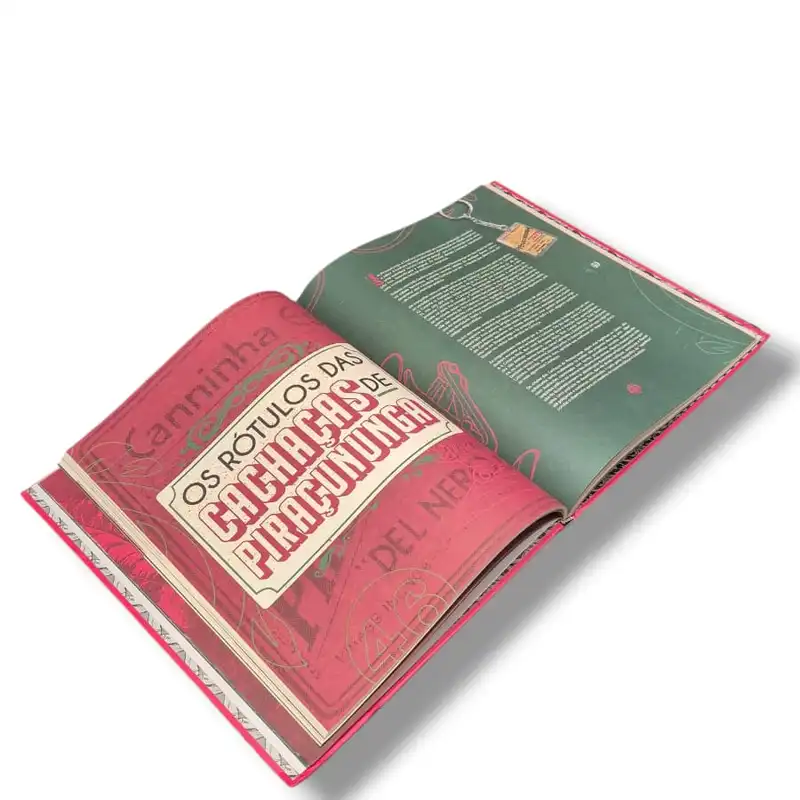 Livro Pirassununga: 200 Anos em 200 Rótulos — Milton Lima & Marcos Zaniboni (Companhia Müller de Bebidas, 2023) — Capa dura