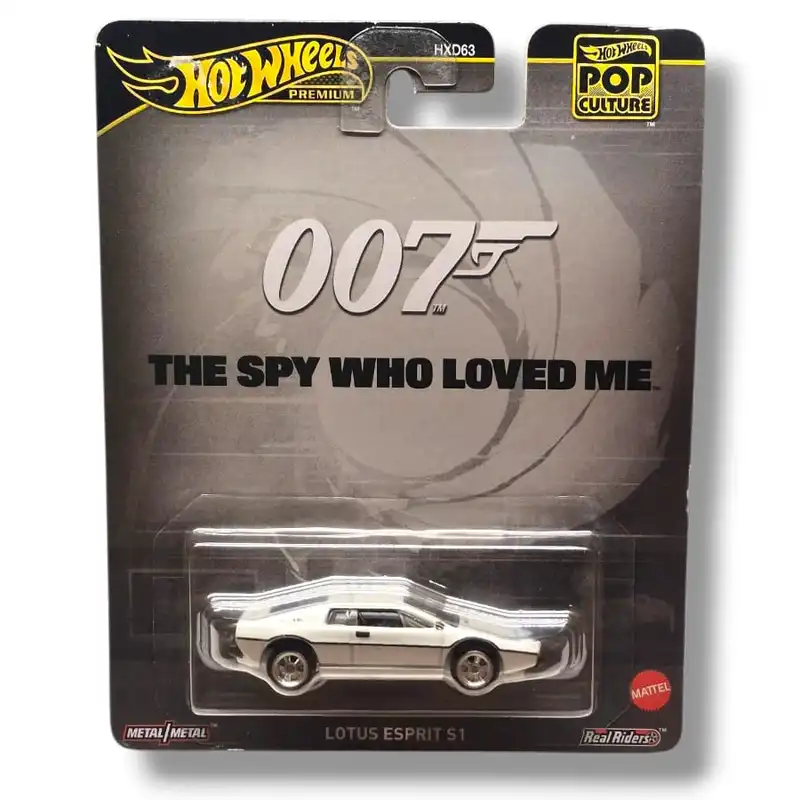 Hot Wheels Premium – 007 The Spy Who Loved Me: Lotus Esprit S1 – Real Riders