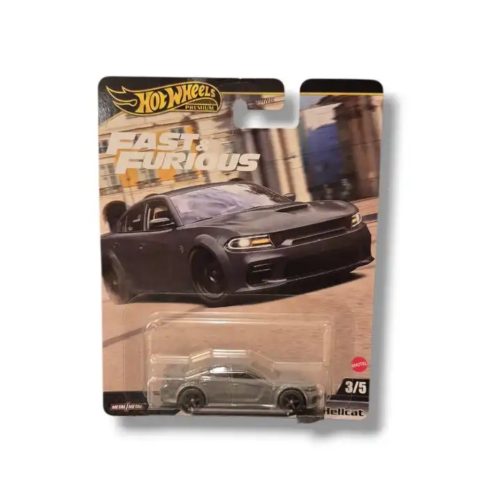 Hot Wheels Premium Dodge Charger Hellcat 2020 – Velozes e Furiosos