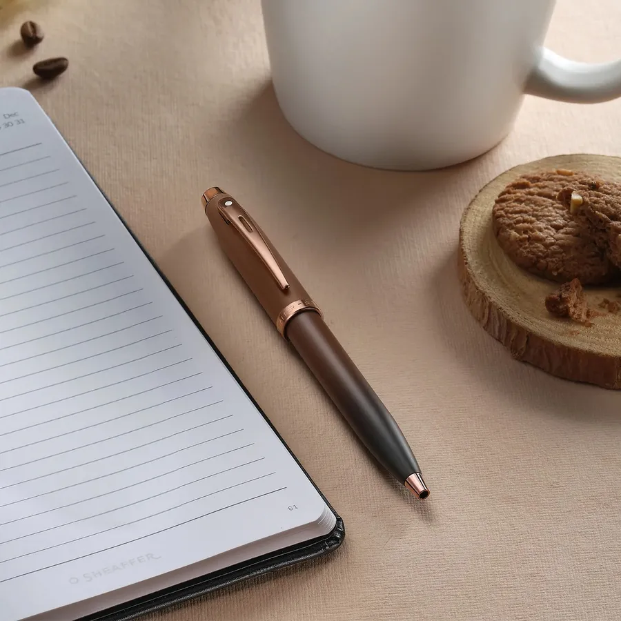Sheaffer 100 Esferográfica – Coffee Edition (Café PVD)