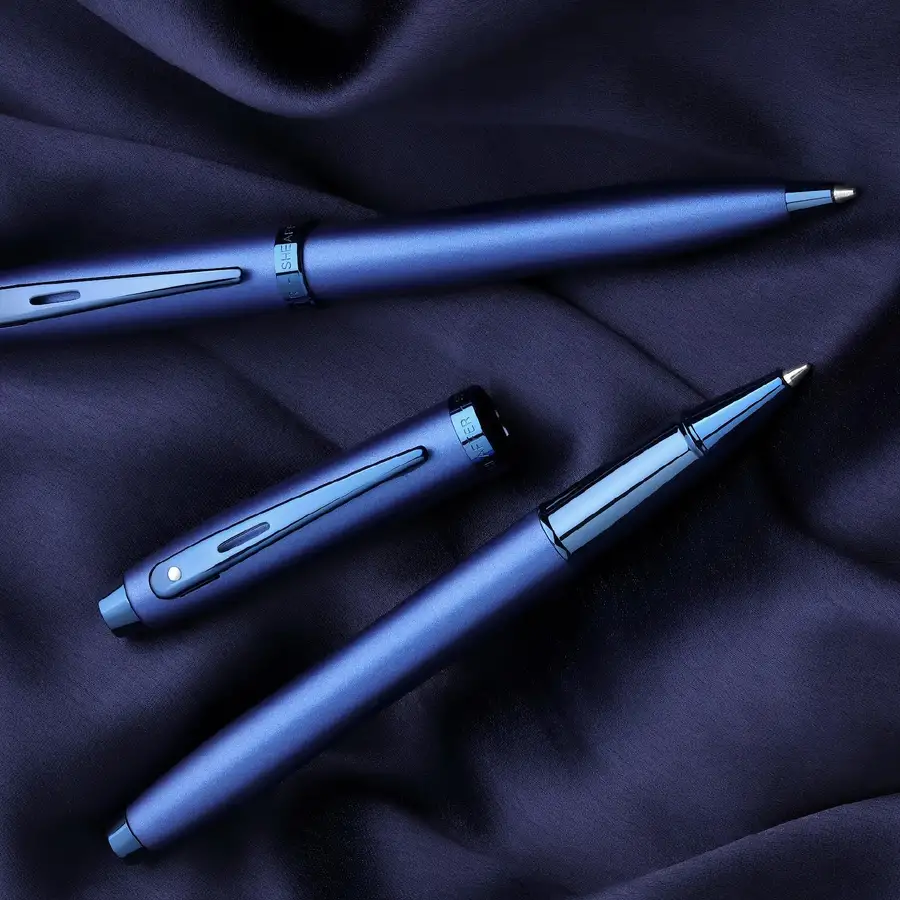 Caneta Sheaffer 100 Esferográfica – Azul Cetim com Acabamento PVD Azul