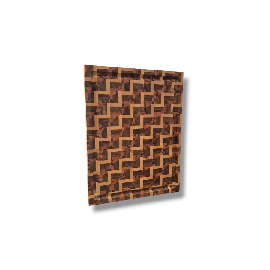 Tábua de Churrasco End Grain GG – Marchetaria Geométrica em Marfim, Pau-Ferro e Ipê-Roxo
